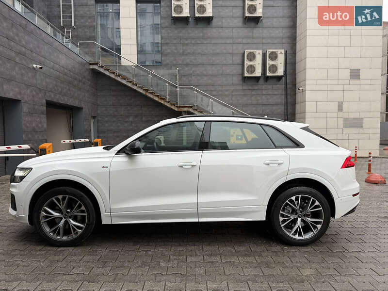 Внедорожник / Кроссовер Audi Q8 2023 в Киеве фото 23 Внедорожник / Кроссовер Audi Q8 2023 в Киеве