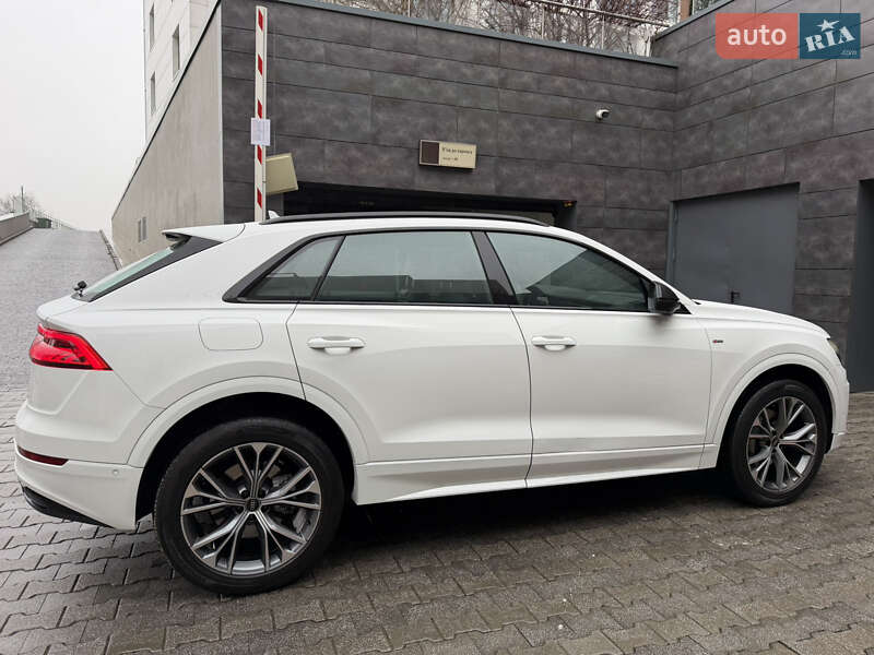 Внедорожник / Кроссовер Audi Q8 2023 в Киеве фото 33 Внедорожник / Кроссовер Audi Q8 2023 в Киеве