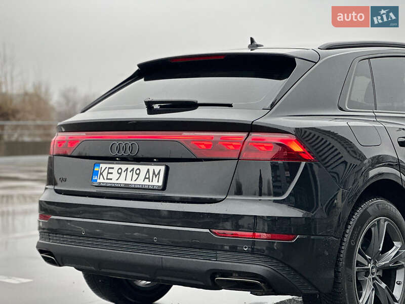 Внедорожник / Кроссовер Audi Q8 2024 в Киеве