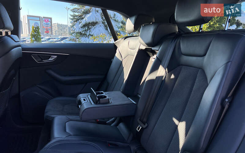 Внедорожник / Кроссовер Audi Q8 2020 в Львове фото 26 Внедорожник / Кроссовер Audi Q8 2020 в Львове