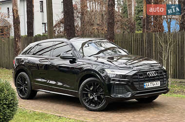 Внедорожник / Кроссовер Audi Q8 2019 в Киеве