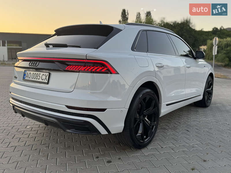 Позашляховик / Кросовер Audi Q8 2019 в Мукачевому фото 7 Позашляховик / Кросовер Audi Q8 2019 в Мукачевому
