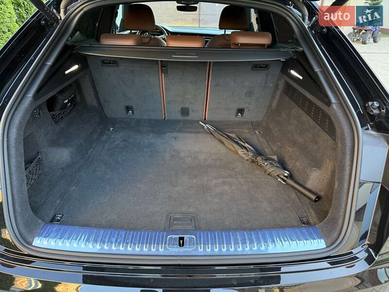 Внедорожник / Кроссовер Audi Q8 2025 в Львове