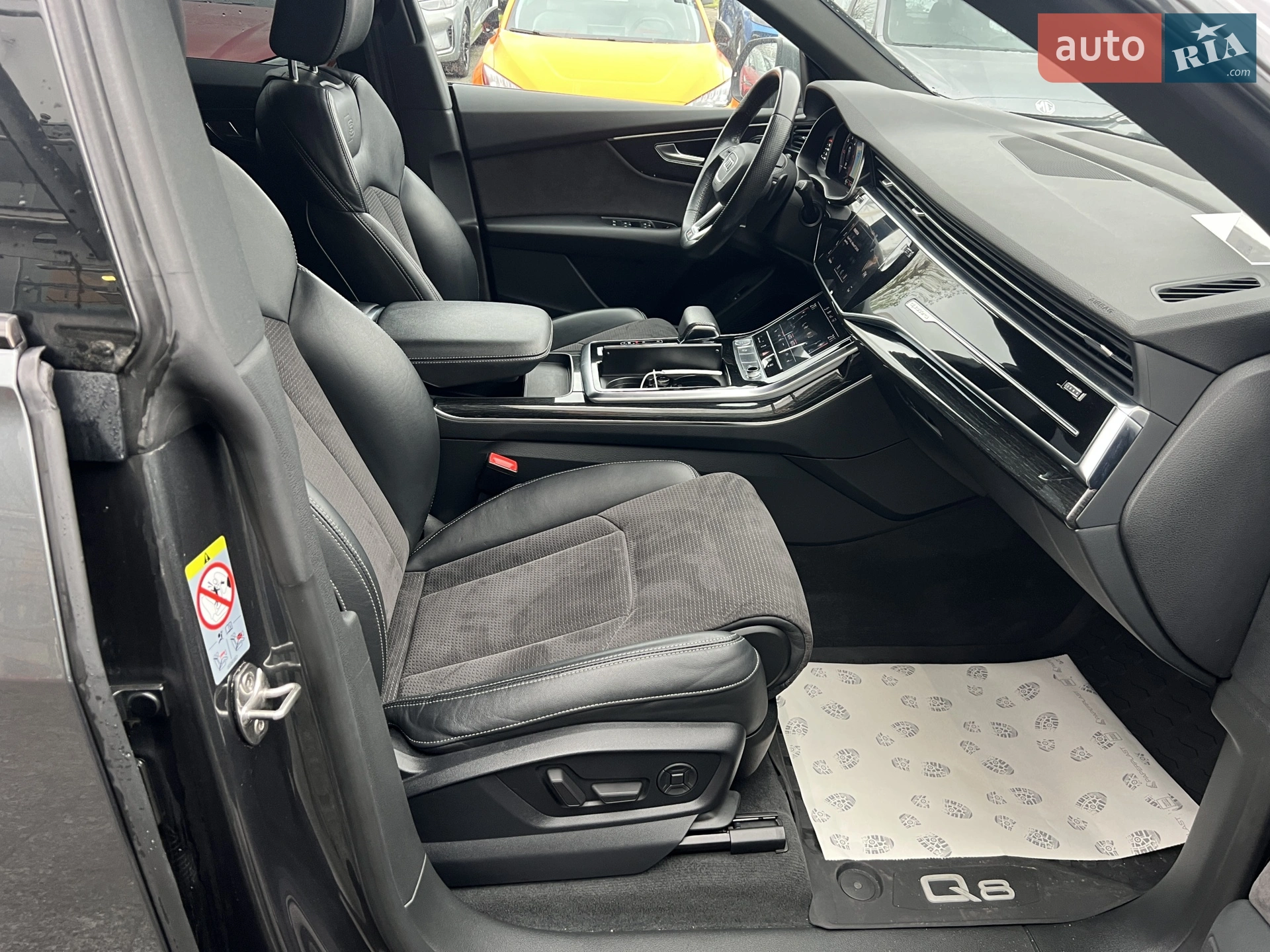 2019 Audi Q8 - мініатюра 20