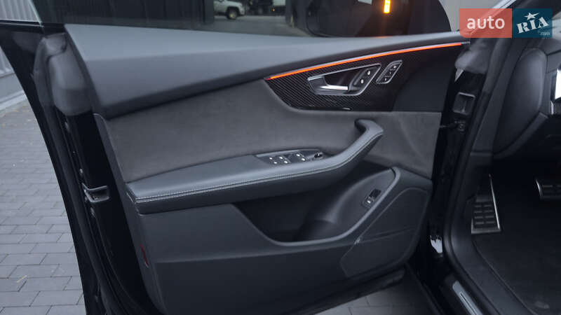 Внедорожник / Кроссовер Audi Q8 2018 в Киеве