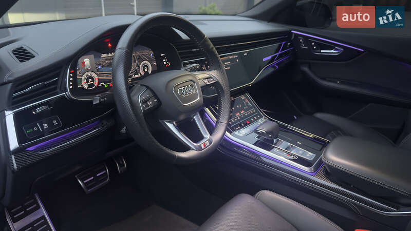 Внедорожник / Кроссовер Audi Q8 2018 в Киеве