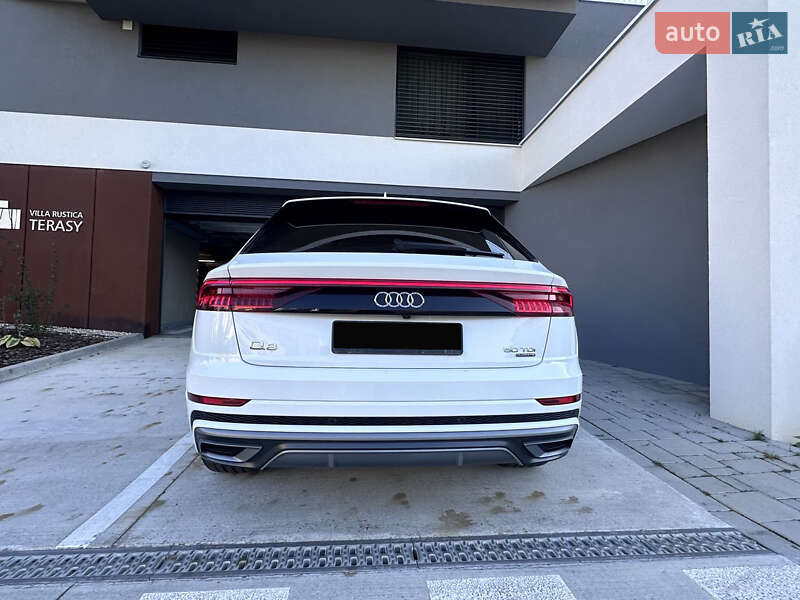 Позашляховик / Кросовер Audi Q8 2020 в Кам'янець-Подільському