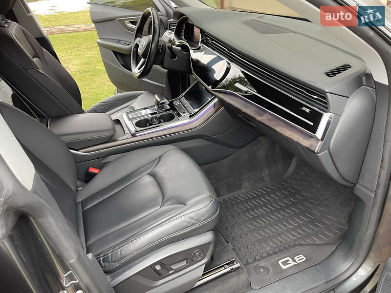 Внедорожник / Кроссовер Audi Q8 2019 в Львове фото 32 Внедорожник / Кроссовер Audi Q8 2019 в Львове
