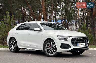 Позашляховик / Кросовер Audi Q8 2020 в Києві