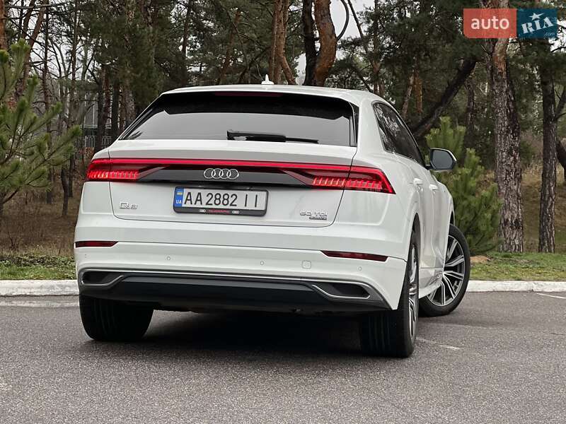 Внедорожник / Кроссовер Audi Q8 2020 в Киеве