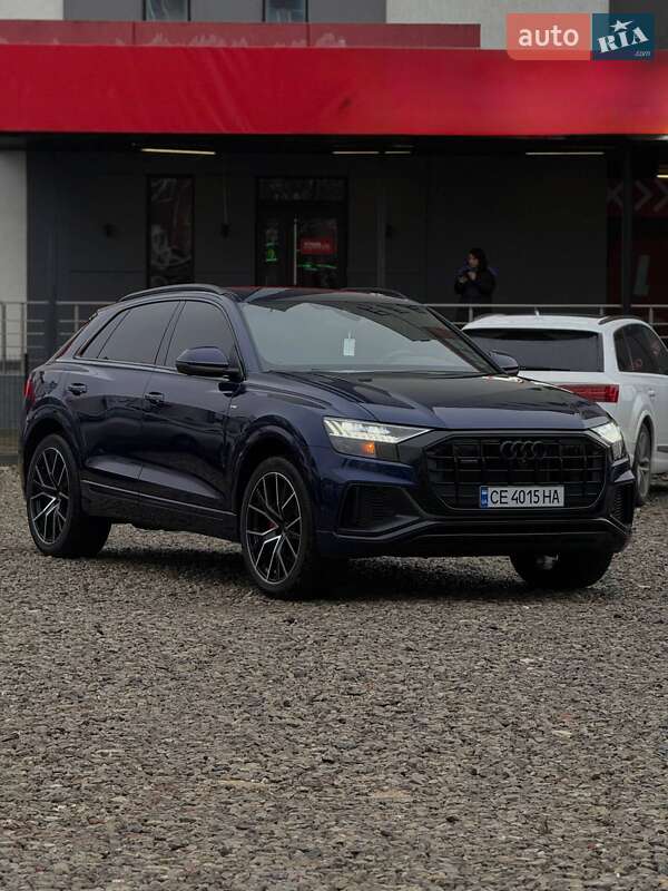 Внедорожник / Кроссовер Audi Q8 2023 в Черновцах