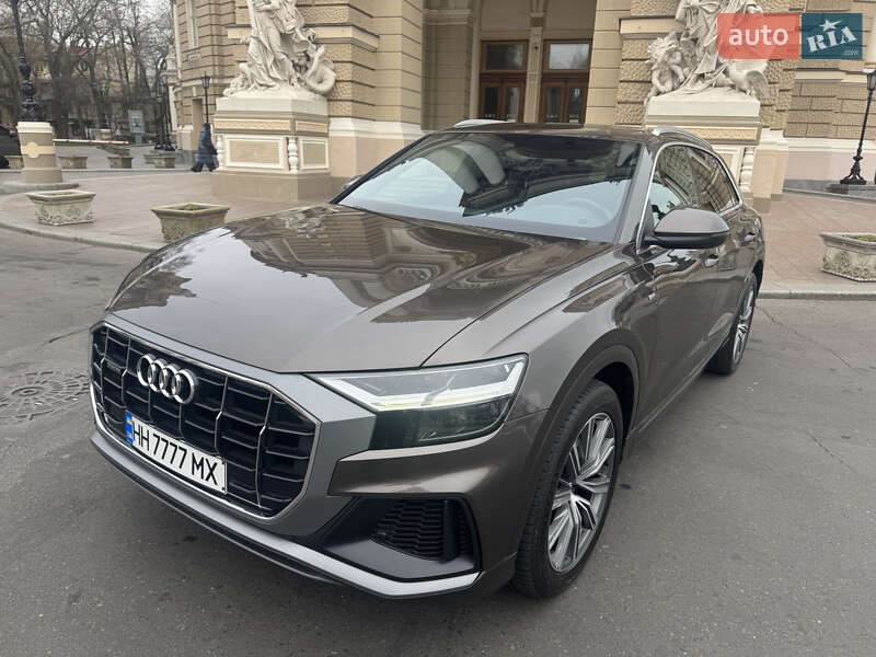Audi Q8 2018