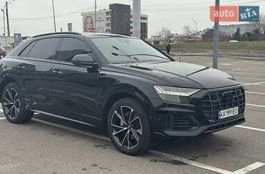 Позашляховик / Кросовер Audi Q8 2021 в Києві