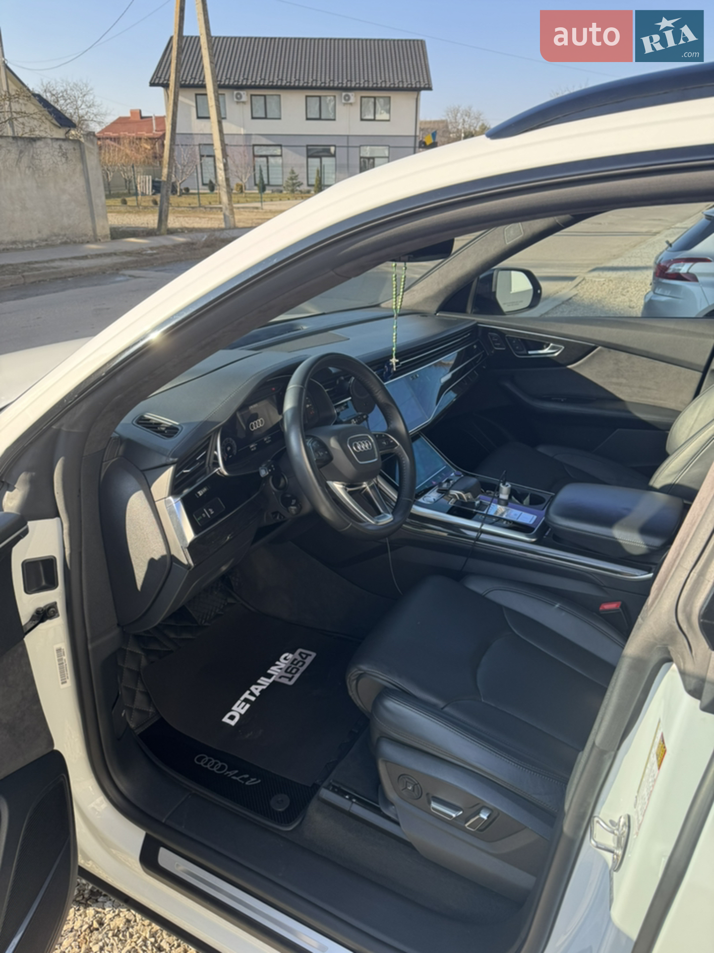 2019 Audi Q8 - мініатюра 4