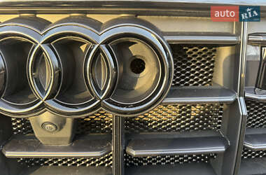 Внедорожник / Кроссовер Audi Q8 2021 в Львове