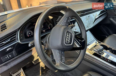 Внедорожник / Кроссовер Audi Q8 2021 в Львове
