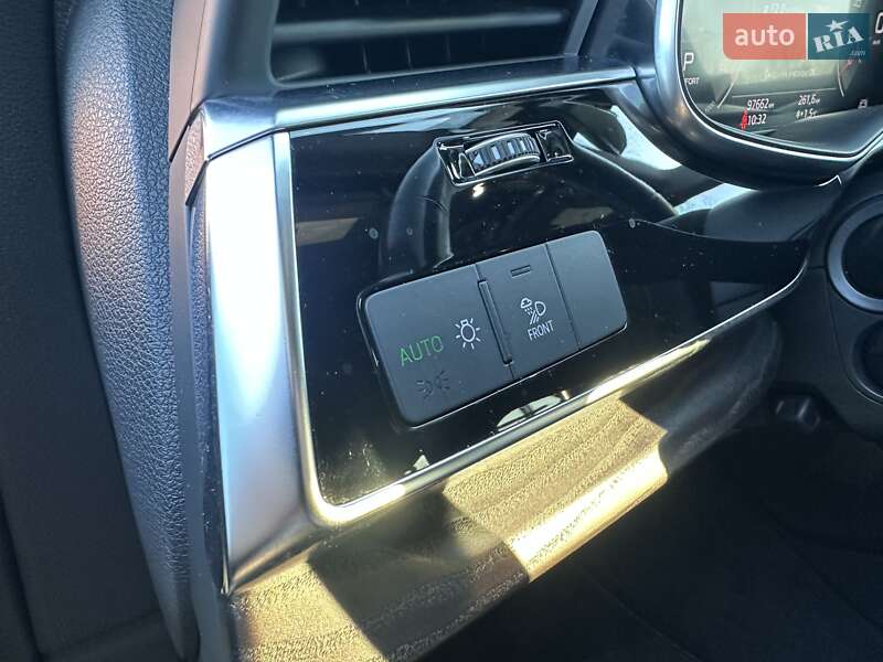 Внедорожник / Кроссовер Audi Q8 2020 в Львове фото 24 Внедорожник / Кроссовер Audi Q8 2020 в Львове