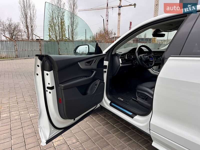 Внедорожник / Кроссовер Audi Q8 2021 в Одессе фото 29 Внедорожник / Кроссовер Audi Q8 2021 в Одессе