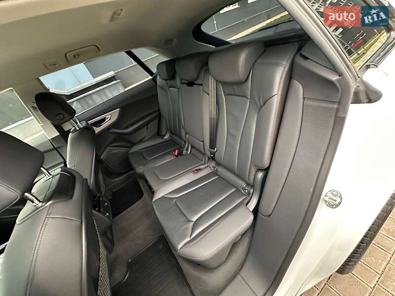 Внедорожник / Кроссовер Audi Q8 2021 в Одессе фото 45 Внедорожник / Кроссовер Audi Q8 2021 в Одессе