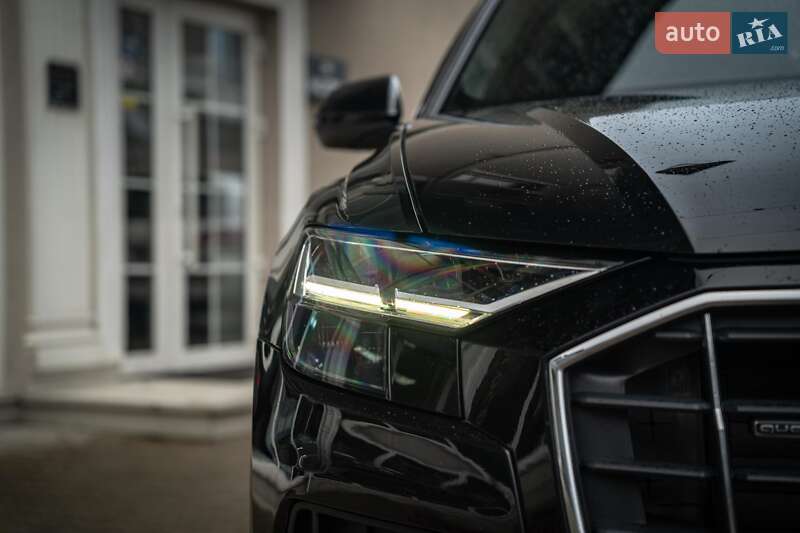 Позашляховик / Кросовер Audi Q8 2021 в Чернівцях фото 17 Позашляховик / Кросовер Audi Q8 2021 в Чернівцях