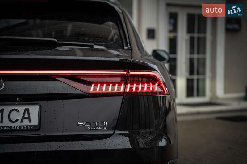Позашляховик / Кросовер Audi Q8 2021 в Чернівцях фото 10 Позашляховик / Кросовер Audi Q8 2021 в Чернівцях