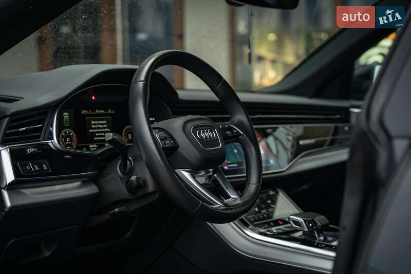 Позашляховик / Кросовер Audi Q8 2021 в Чернівцях фото 28 Позашляховик / Кросовер Audi Q8 2021 в Чернівцях