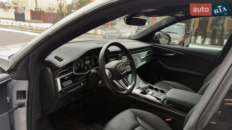 Внедорожник / Кроссовер Audi Q8 2020 в Полтаве