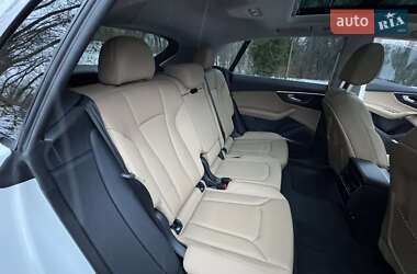 Внедорожник / Кроссовер Audi Q8 2021 в Киеве