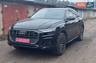 Внедорожник / Кроссовер Audi Q8 2019 в Киеве