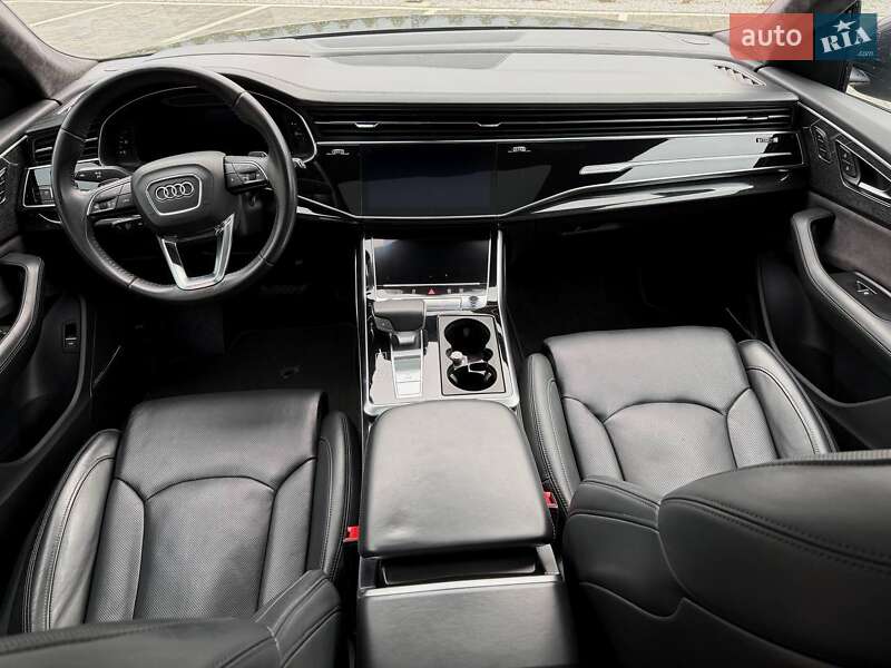 Внедорожник / Кроссовер Audi Q8 2019 в Луцке