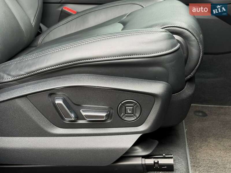 Внедорожник / Кроссовер Audi Q8 2019 в Луцке