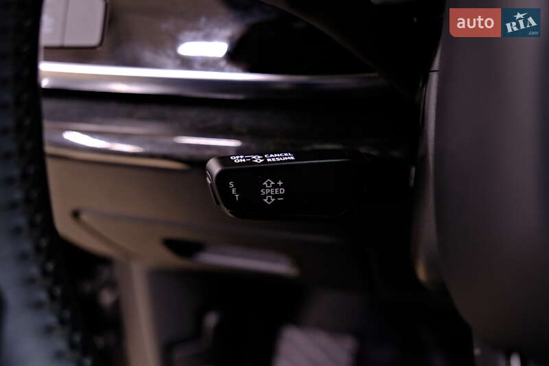 Позашляховик / Кросовер Audi Q8 2019 в Одесі фото 24 Позашляховик / Кросовер Audi Q8 2019 в Одесі