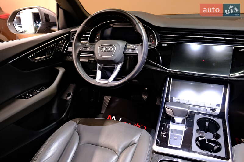 Позашляховик / Кросовер Audi Q8 2019 в Одесі фото 53 Позашляховик / Кросовер Audi Q8 2019 в Одесі