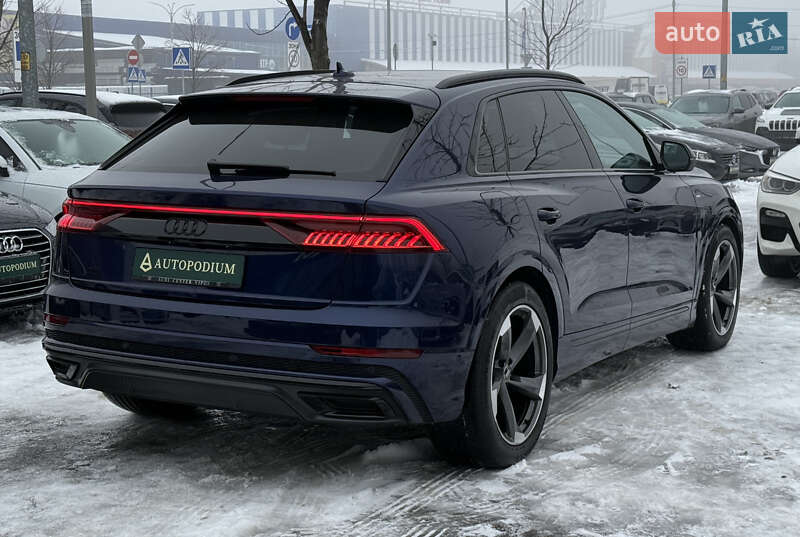 Позашляховик / Кросовер Audi Q8 2019 в Києві фото 12 Позашляховик / Кросовер Audi Q8 2019 в Києві