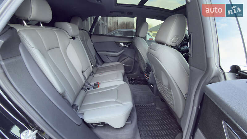 Внедорожник / Кроссовер Audi Q8 2019 в Ковеле