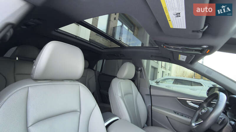 Внедорожник / Кроссовер Audi Q8 2019 в Ковеле