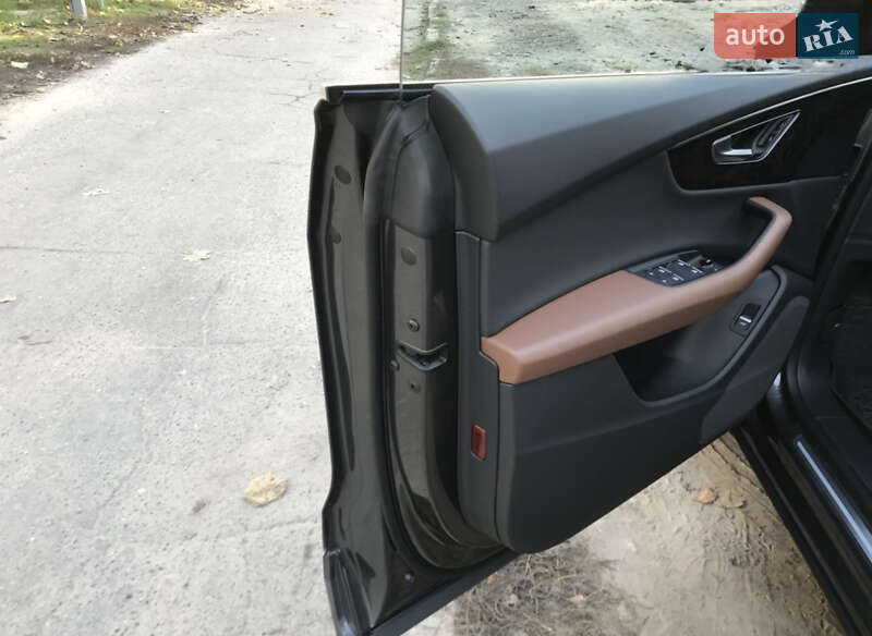 Позашляховик / Кросовер Audi Q8 2020 в Києві фото 13 Позашляховик / Кросовер Audi Q8 2020 в Києві