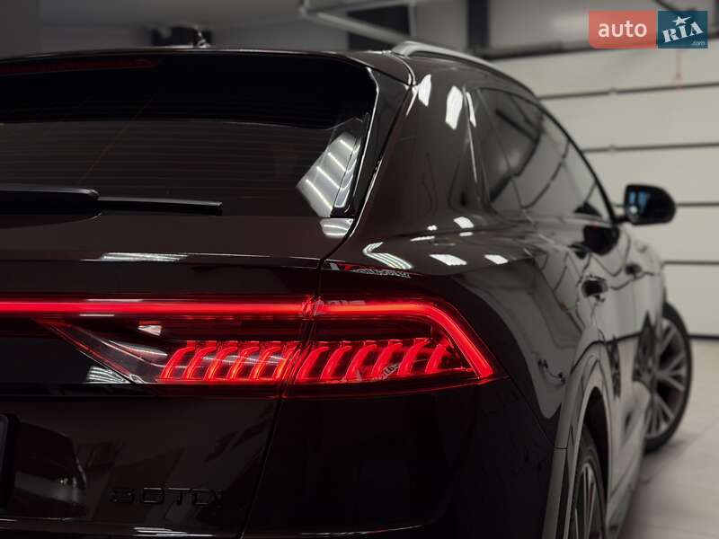 Внедорожник / Кроссовер Audi Q8 2019 в Тернополе