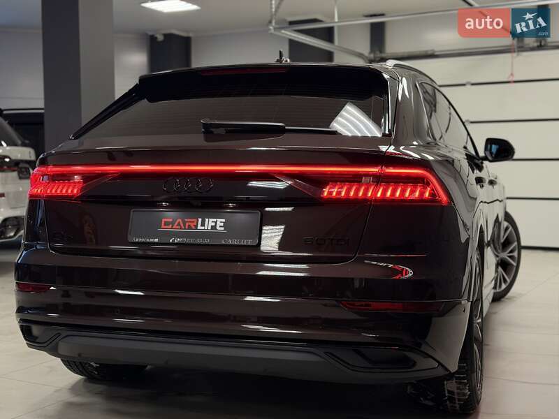 Внедорожник / Кроссовер Audi Q8 2019 в Тернополе