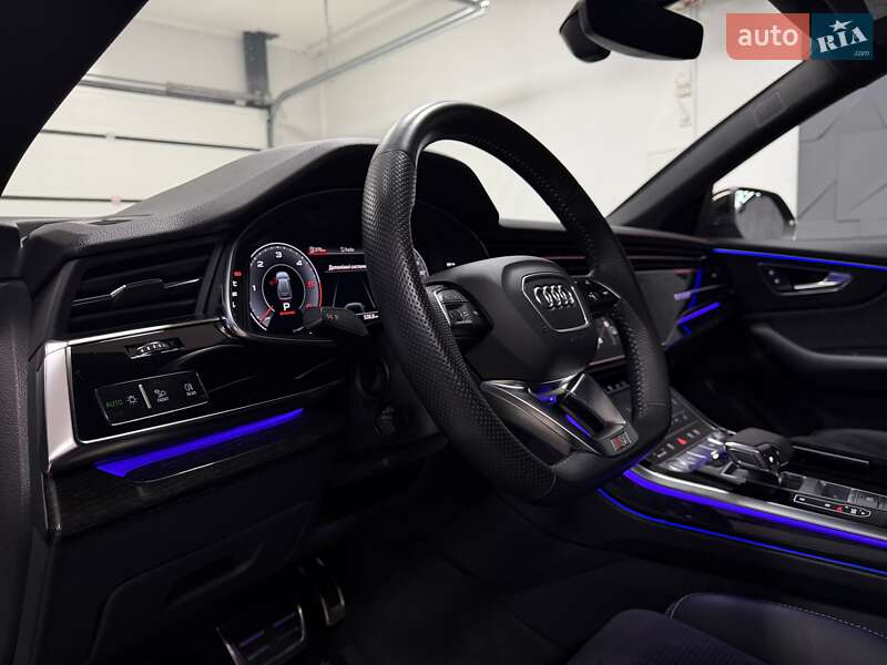 Внедорожник / Кроссовер Audi Q8 2019 в Тернополе