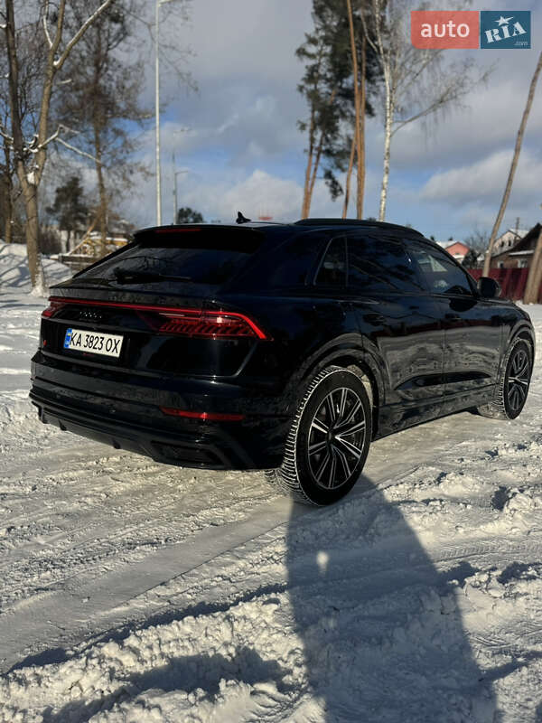 Внедорожник / Кроссовер Audi Q8 2018 в Житомире