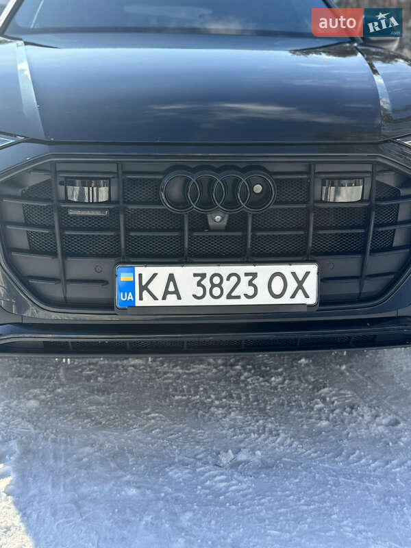 Внедорожник / Кроссовер Audi Q8 2018 в Житомире