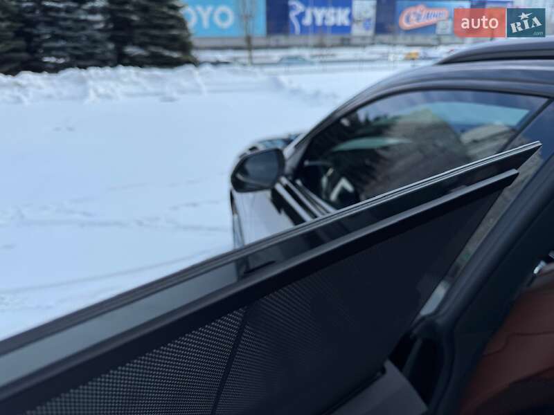 Внедорожник / Кроссовер Audi Q8 2025 в Киеве