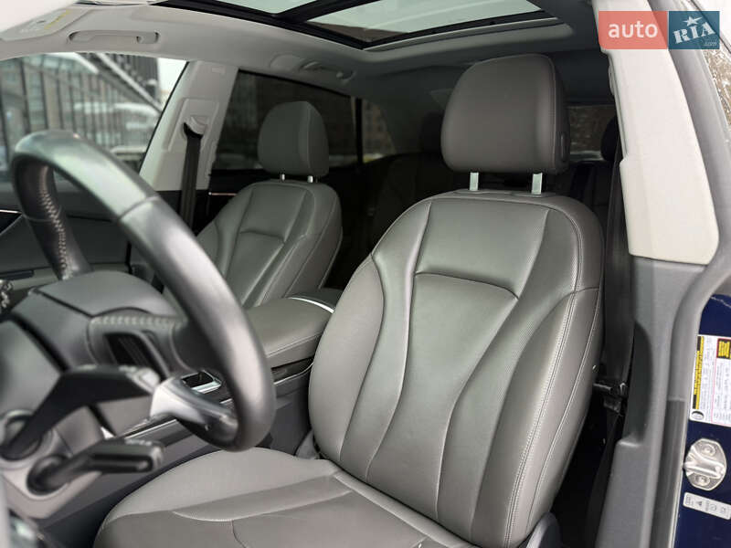 Позашляховик / Кросовер Audi Q8 2018 в Львові