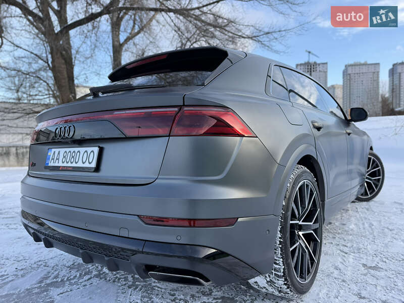 Внедорожник / Кроссовер Audi Q8 2024 в Киеве