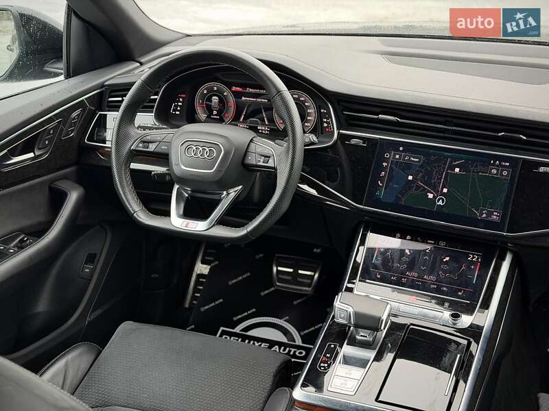 Внедорожник / Кроссовер Audi Q8 2023 в Киеве