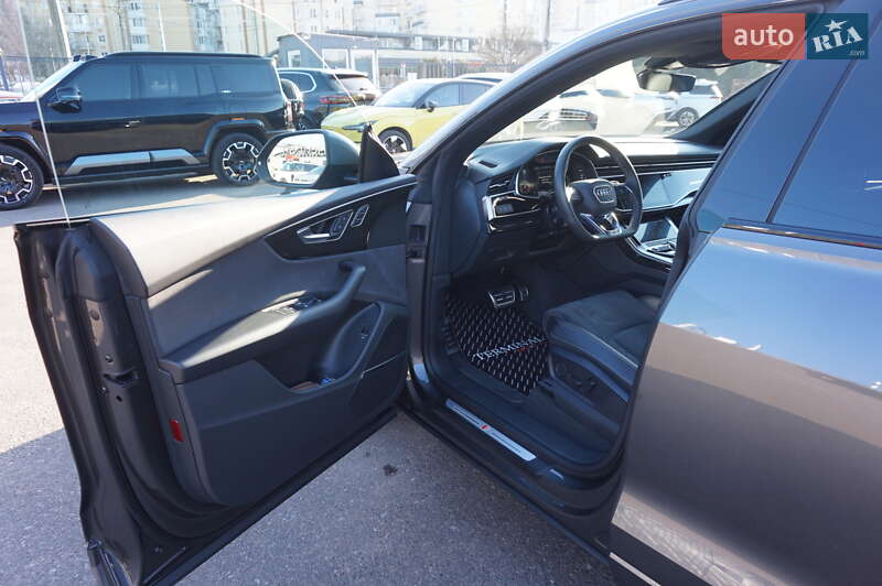 Внедорожник / Кроссовер Audi Q8 2023 в Одессе
