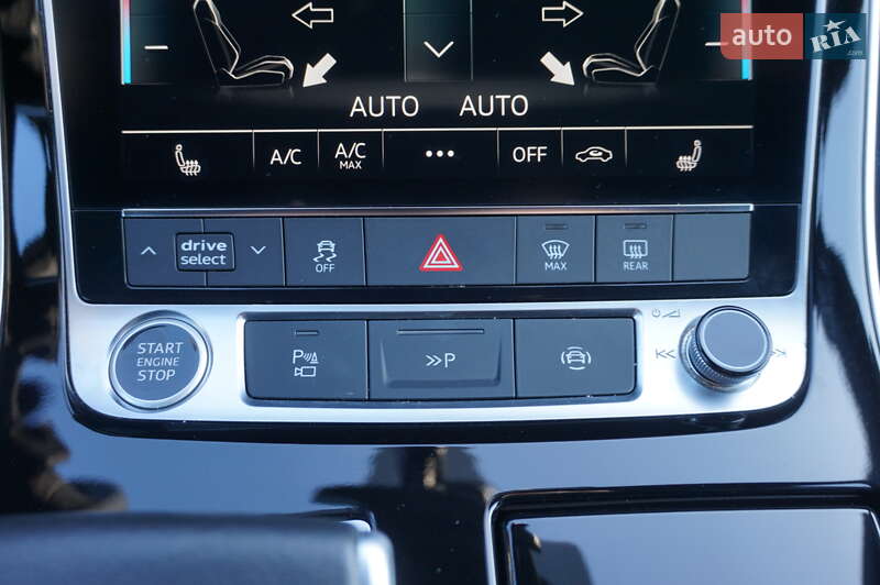 Внедорожник / Кроссовер Audi Q8 2023 в Одессе