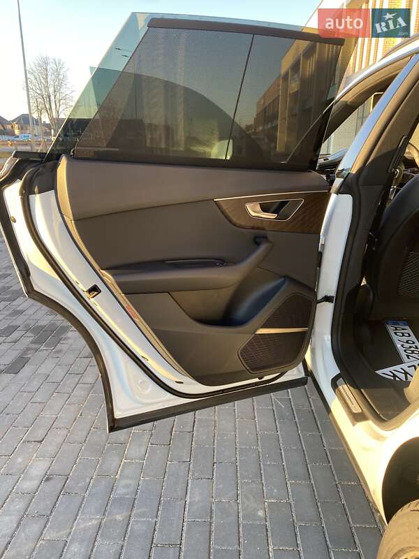 Внедорожник / Кроссовер Audi Q8 2020 в Виннице