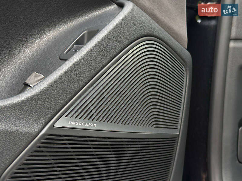 Внедорожник / Кроссовер Audi Q8 2019 в Киеве фото 22 Внедорожник / Кроссовер Audi Q8 2019 в Киеве